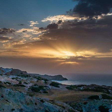 Psaravolada Hotel Milos Agia Kiriaki Beach  Eksteriør billede